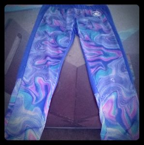 Purple joggings, with pattern